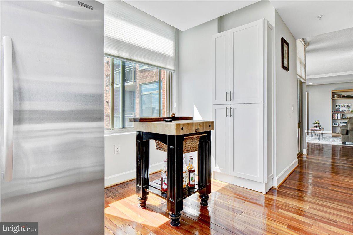 ECLIPSE ON CENTER PARK - Residential Lease