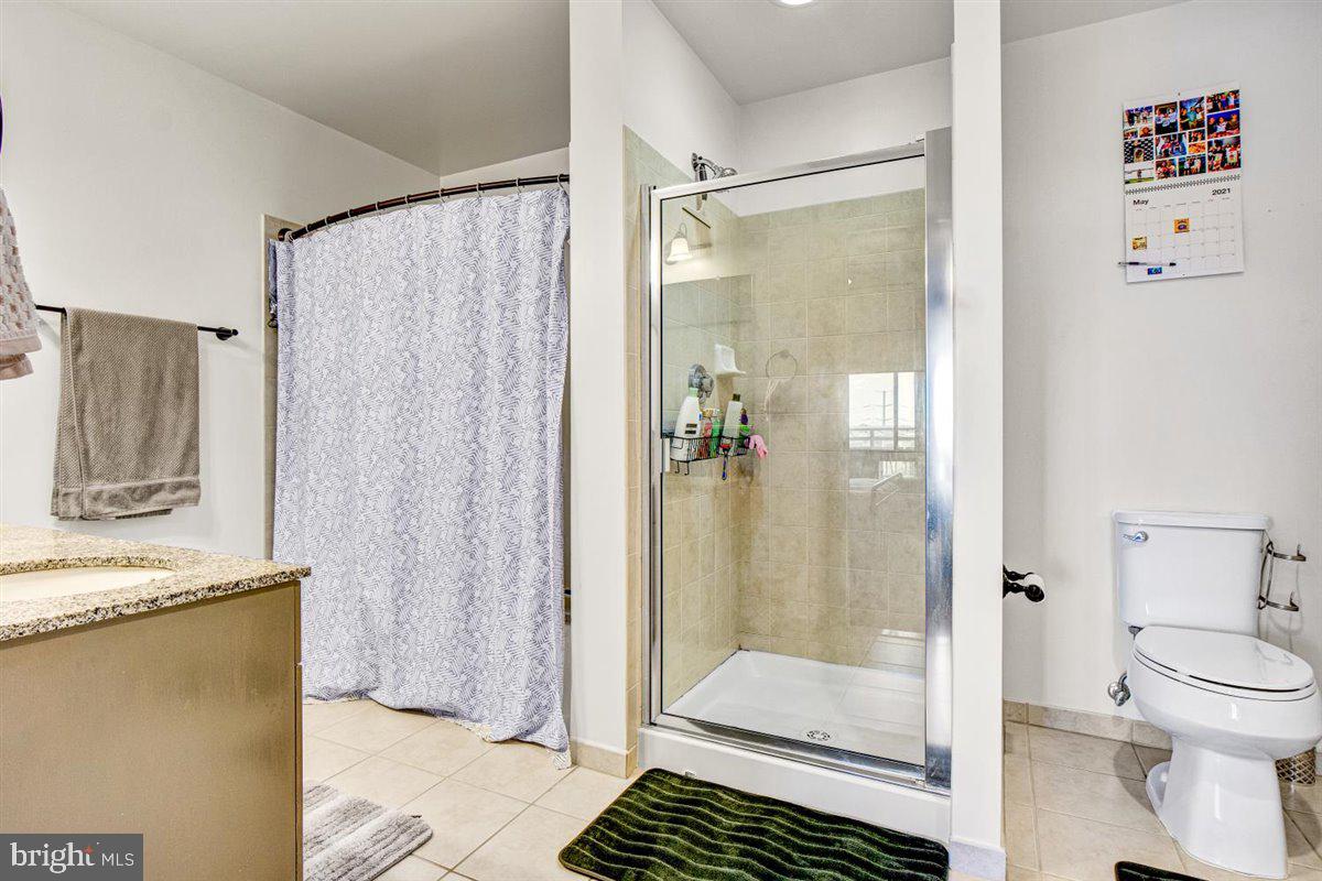 ECLIPSE ON CENTER PARK - Residential Lease