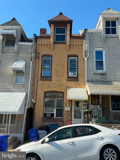Townhouse For Sale - 1221 Elm Street<br/> READING, PA 19604