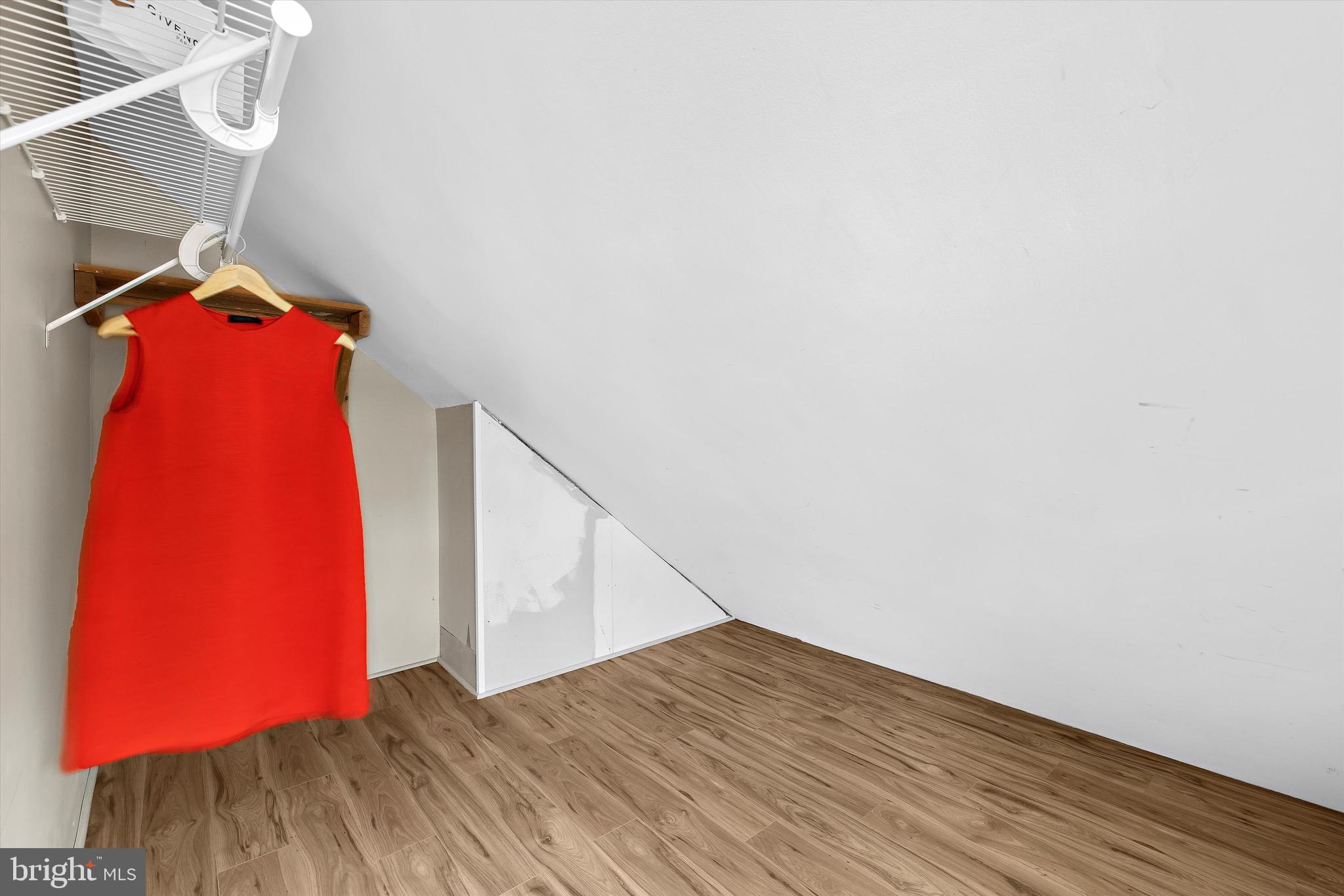 COLONY HILLS - Residential