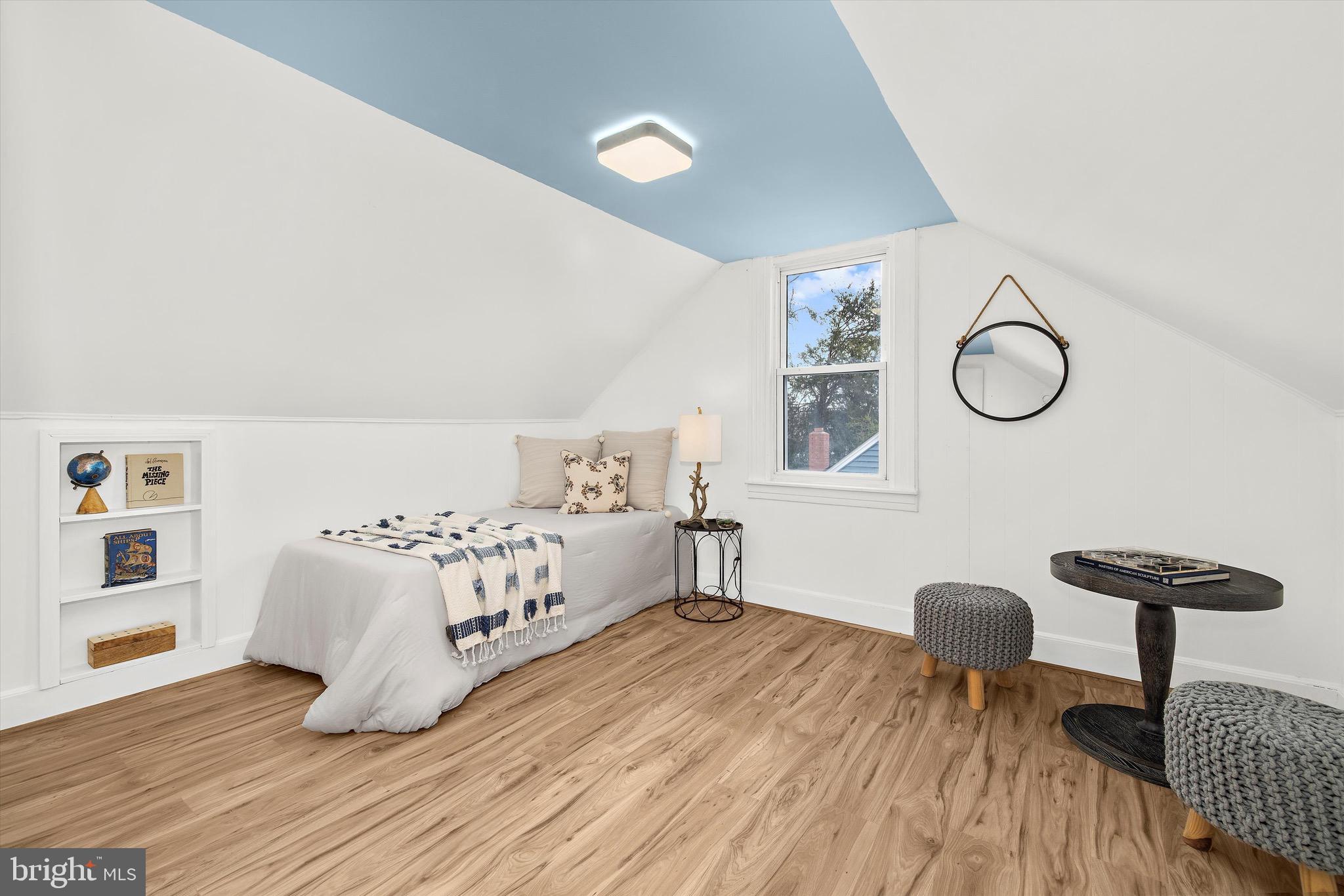 COLONY HILLS - Residential