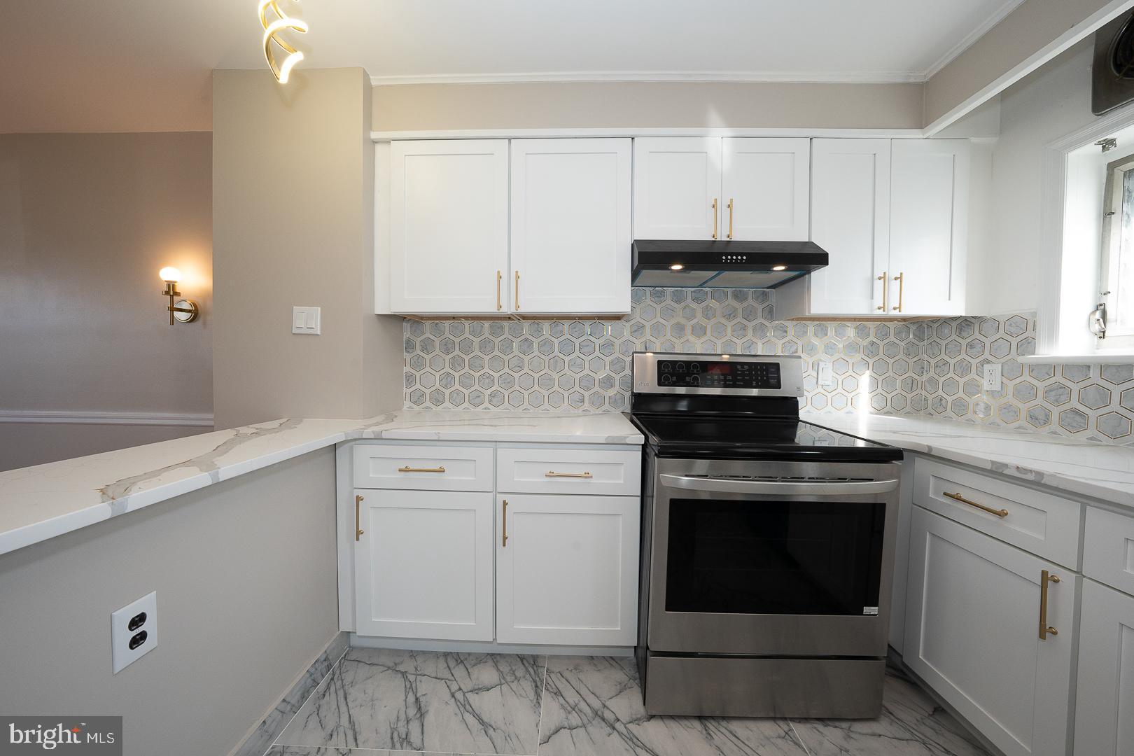 LANSDOWNE - Residential