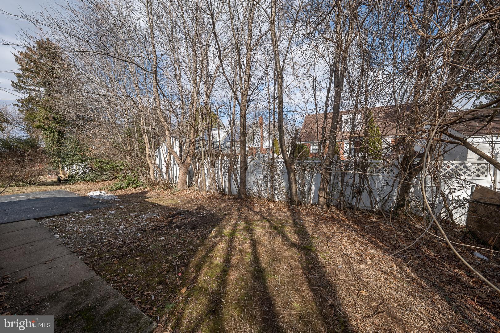 LANSDOWNE - Residential