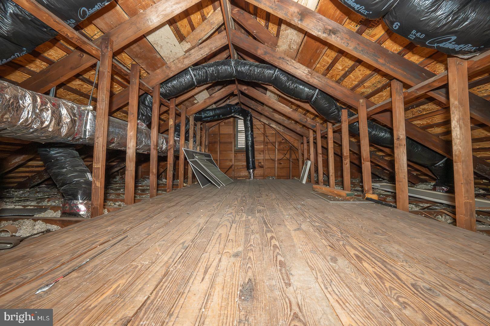 LANSDOWNE - Residential