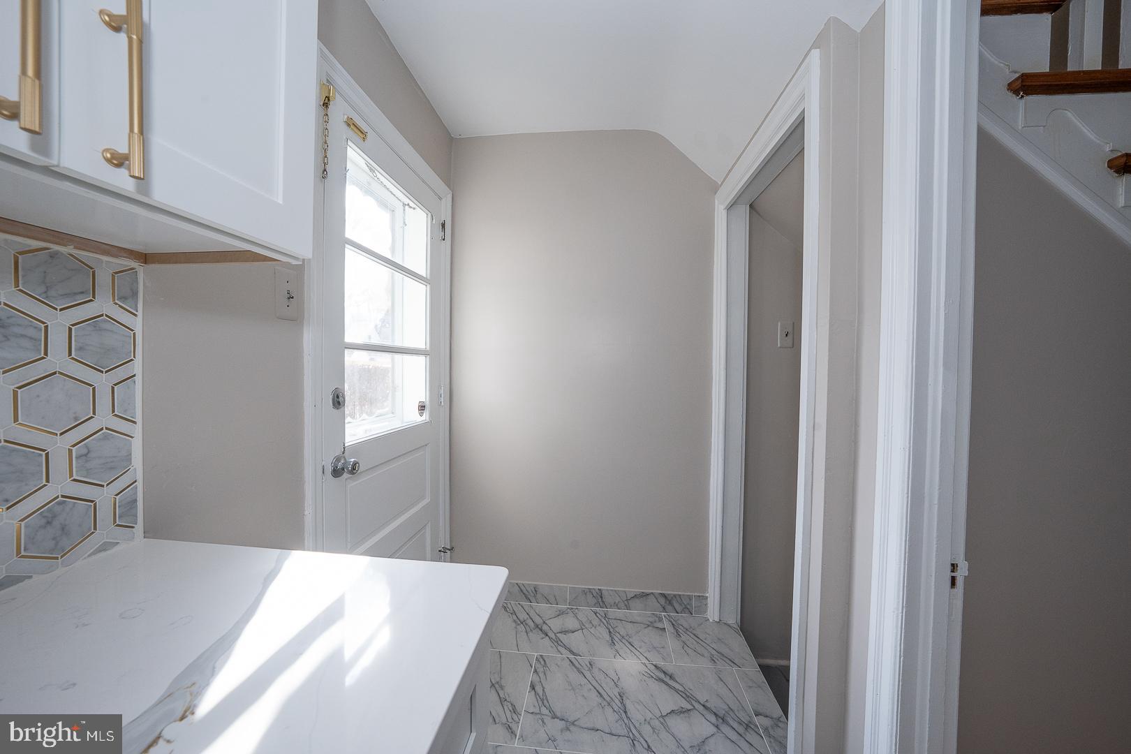 LANSDOWNE - Residential