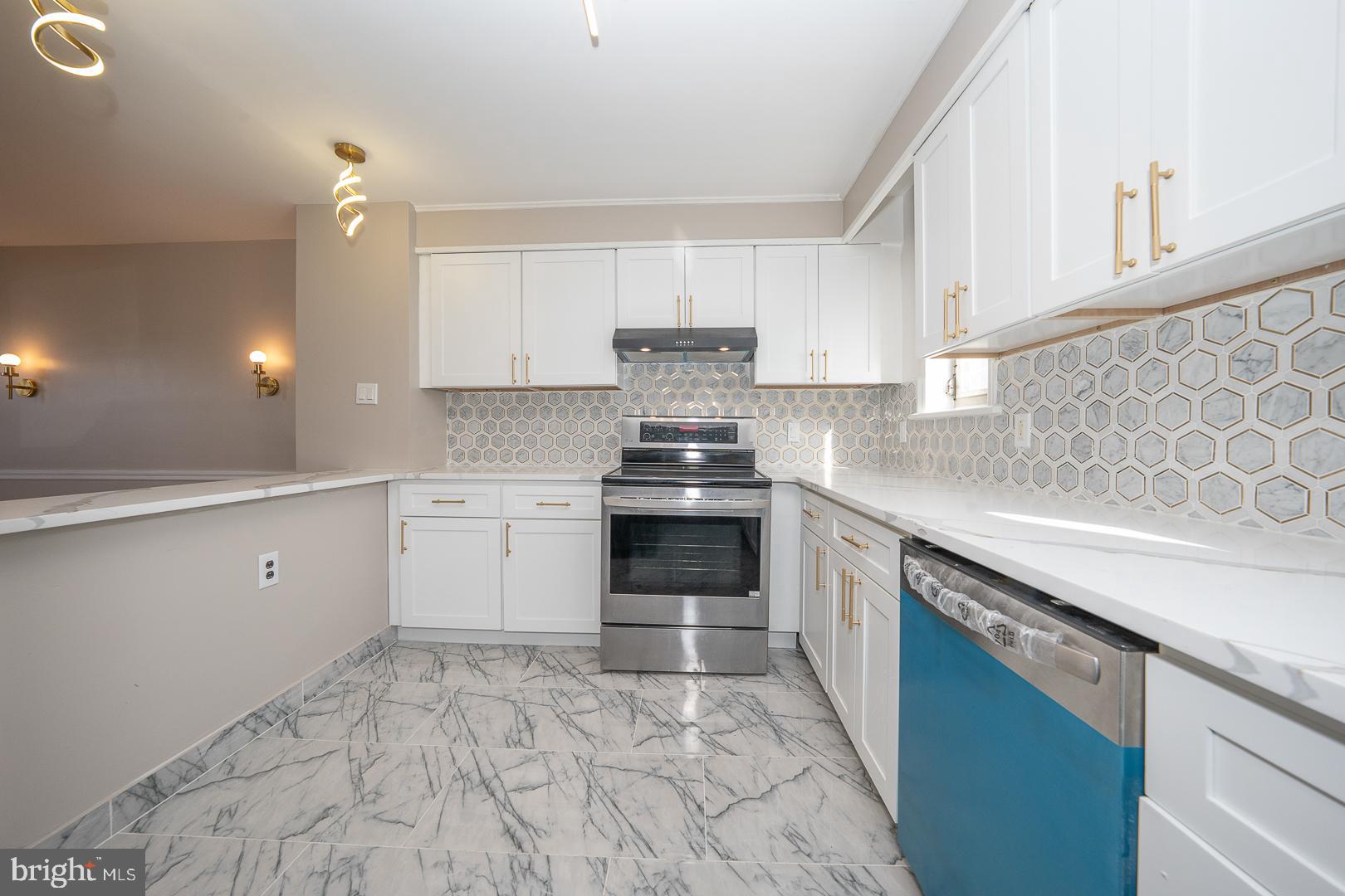 LANSDOWNE - Residential