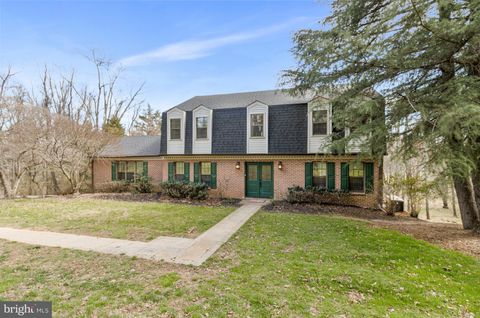 1054 WALKER MILL ROAD GREAT FALLS VA 22066
