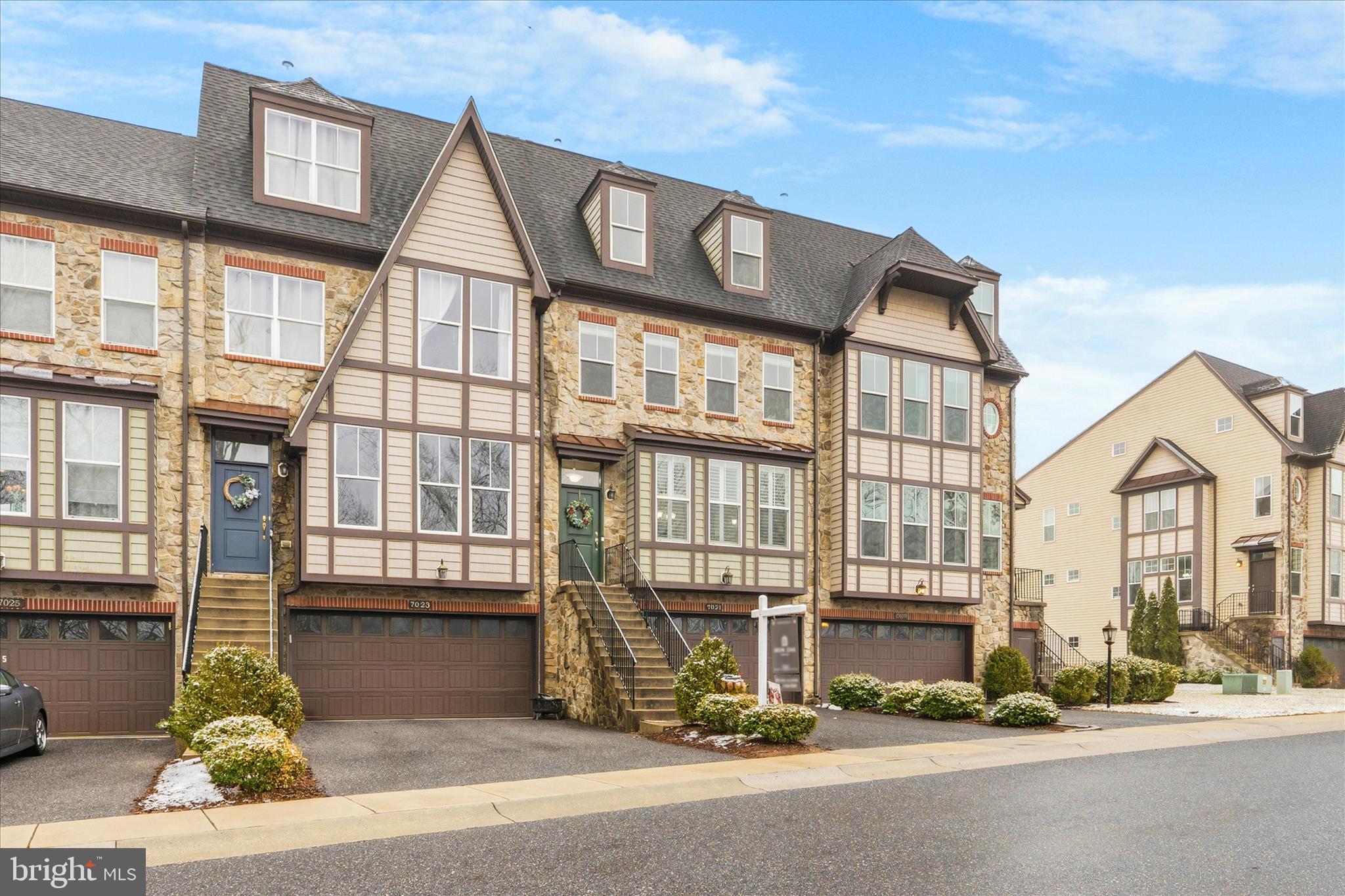 WESTWINDS - Residential