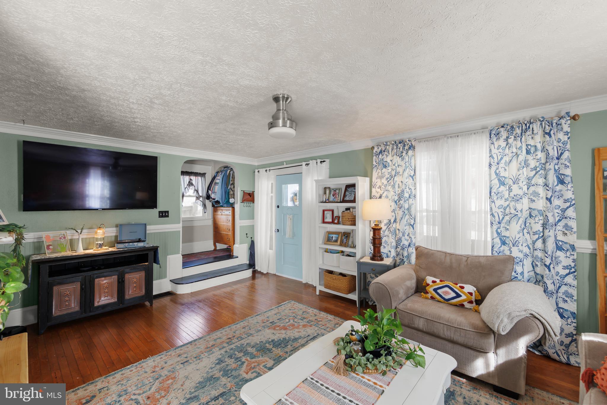 HOFFMAN HEIGHTS - Residential Lease