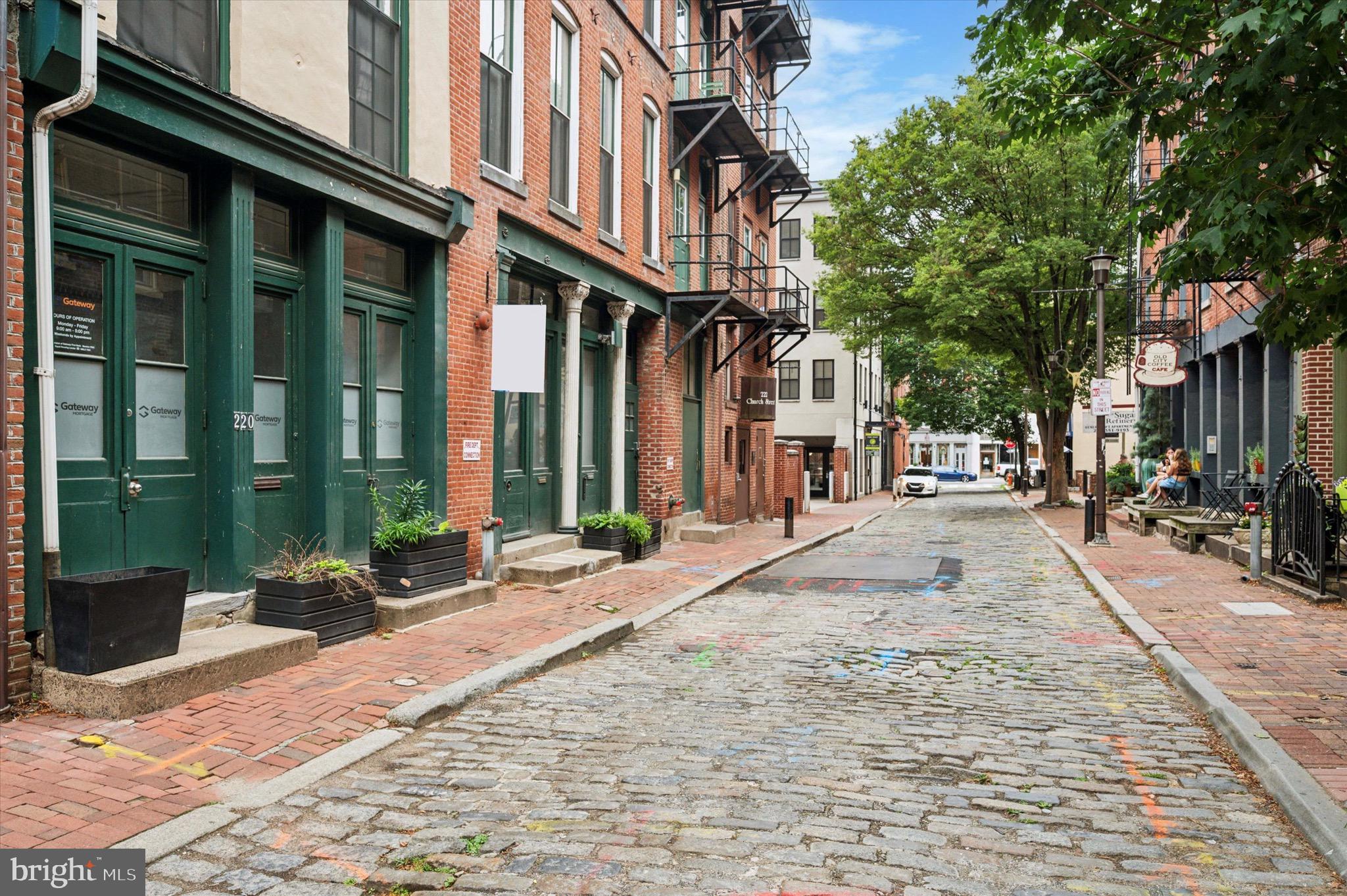 OLD CITY - Residential Lease