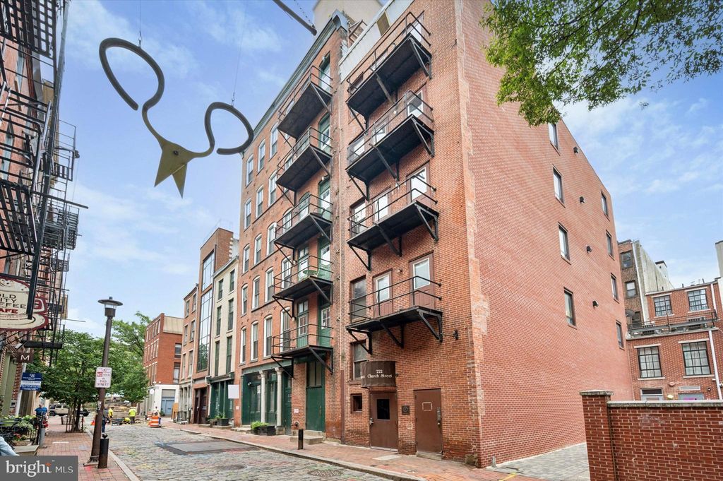Photo of 222 Church Street #4J, PHILADELPHIA, PA 19106 (MLS # PAPH2511030)