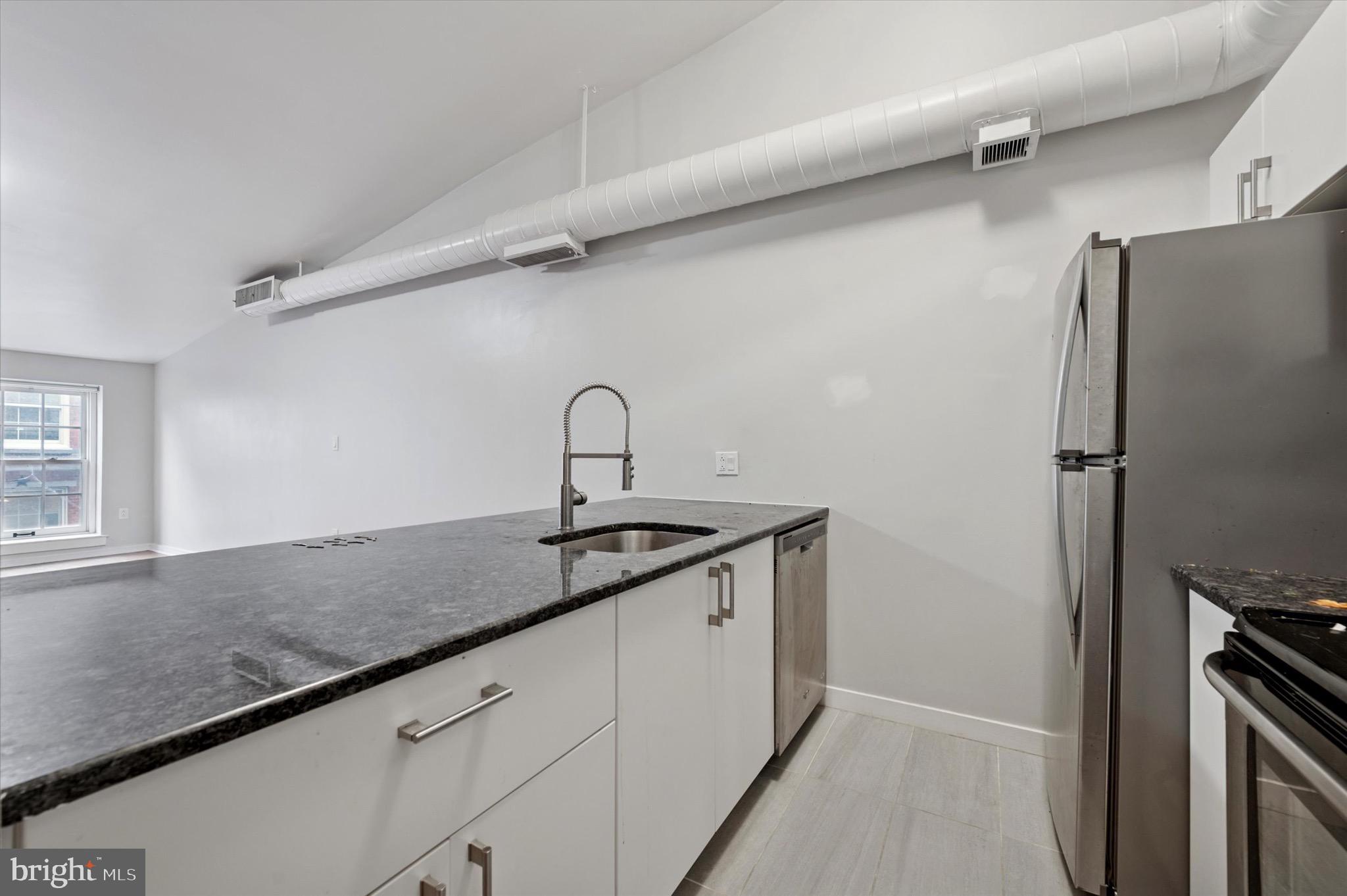 OLD CITY - Residential Lease