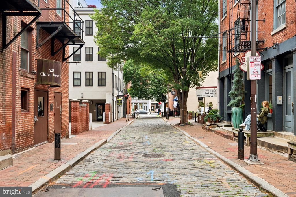 Photo of 222 Church Street #4J, PHILADELPHIA, PA 19106 (MLS # PAPH2511030)