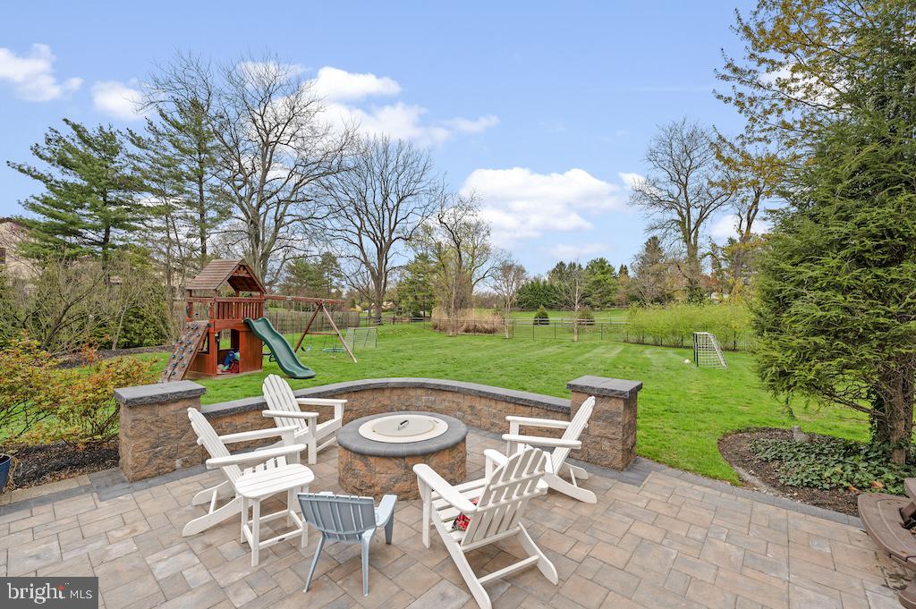 REGAL GLEN - Residential