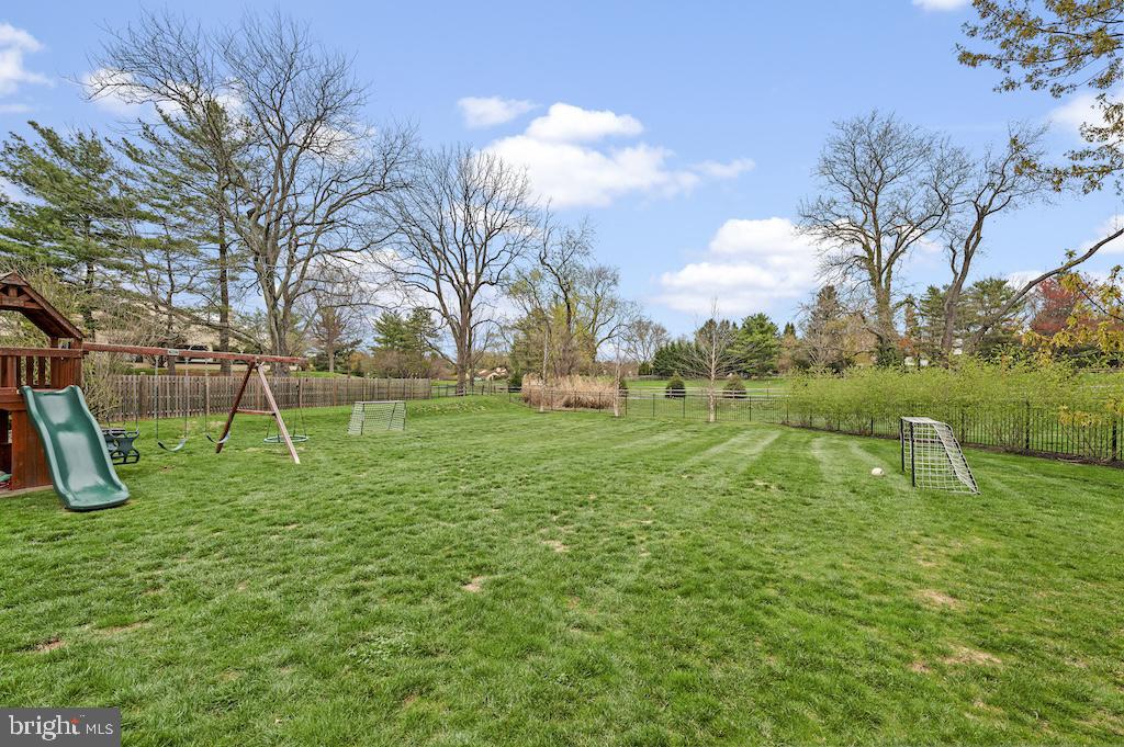 REGAL GLEN - Residential