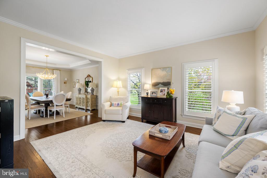 REGAL GLEN - Residential