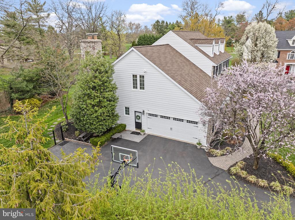 REGAL GLEN - Residential