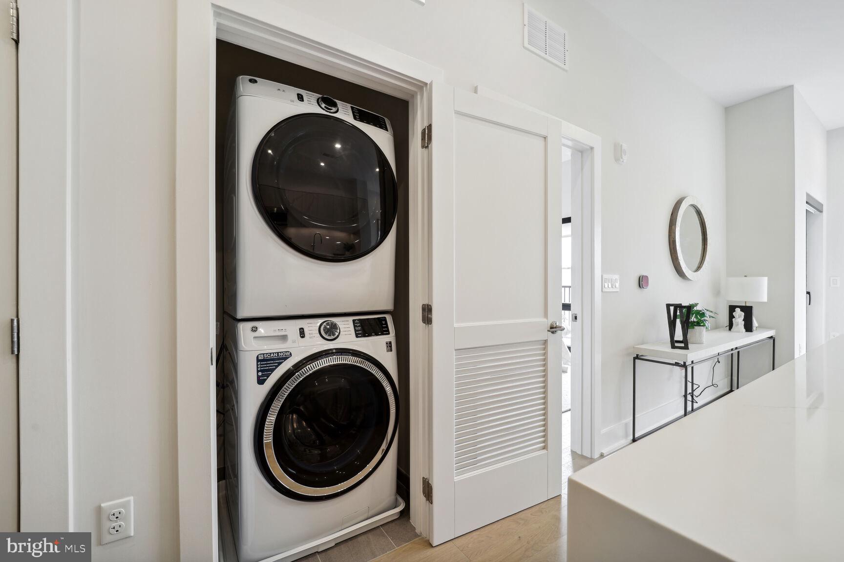 POTOMAC YARD - Residential