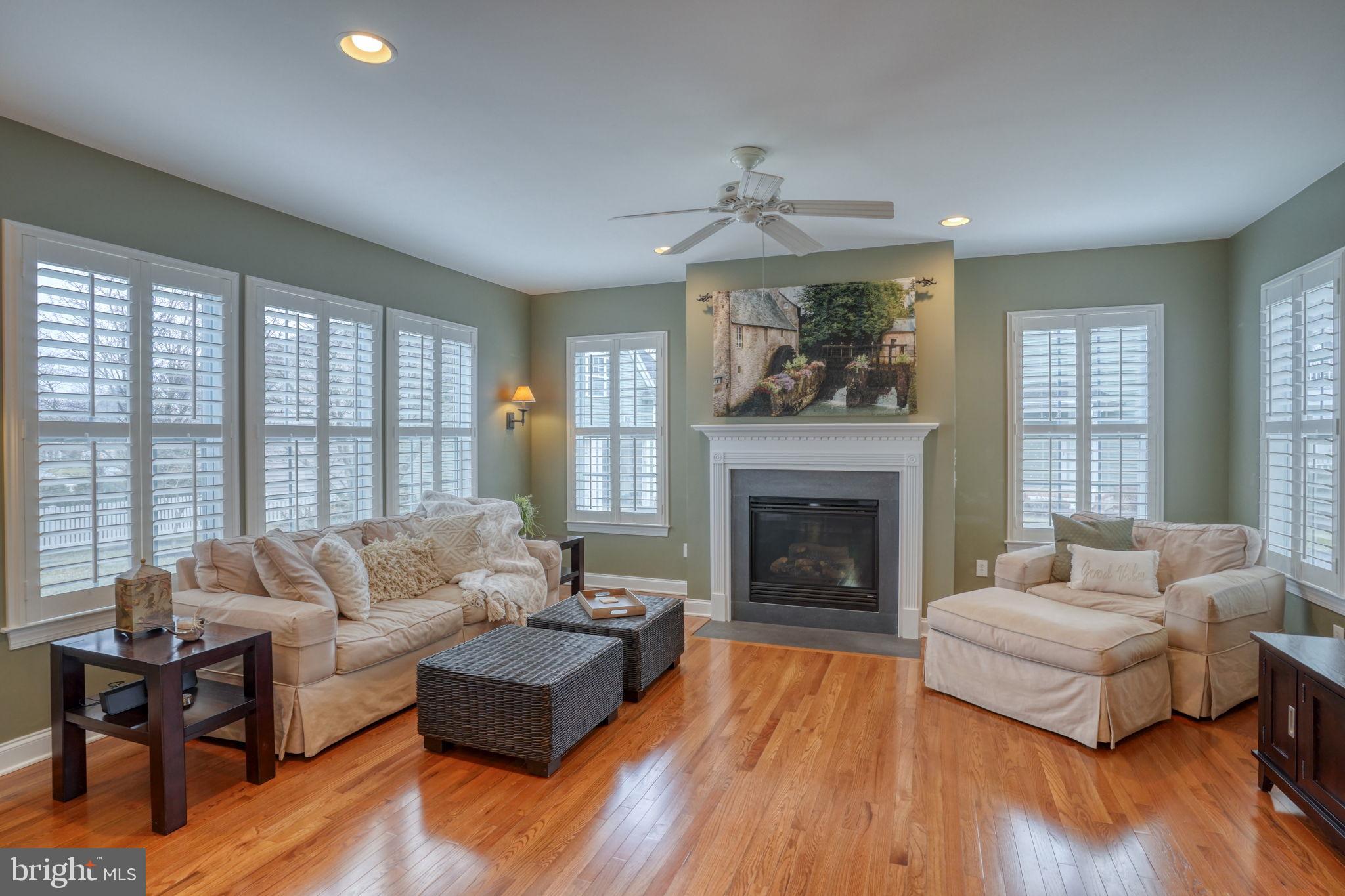 PARKSIDE - Residential