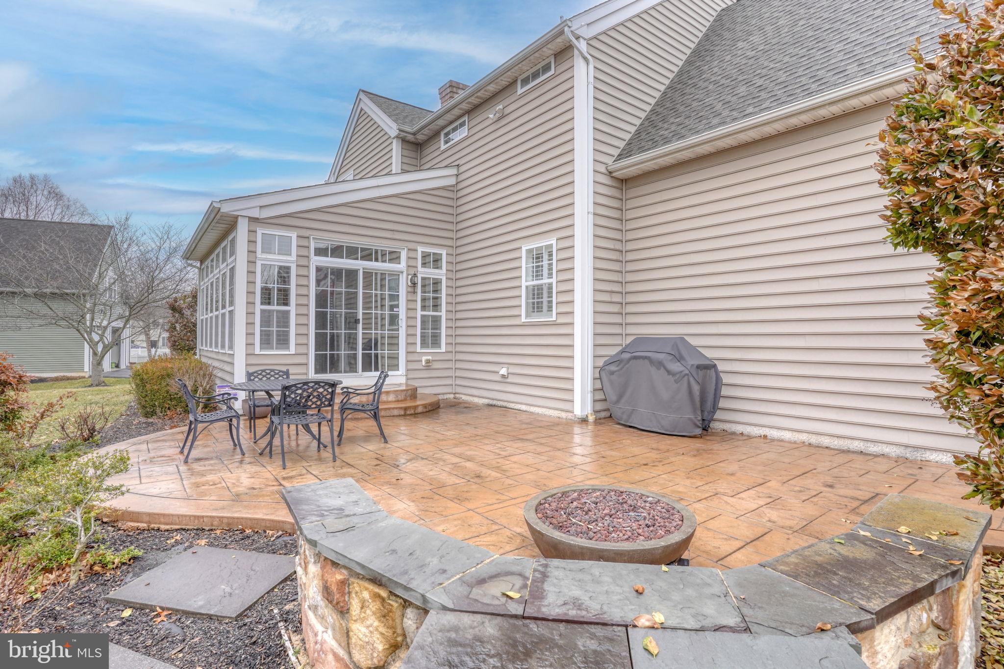 PARKSIDE - Residential