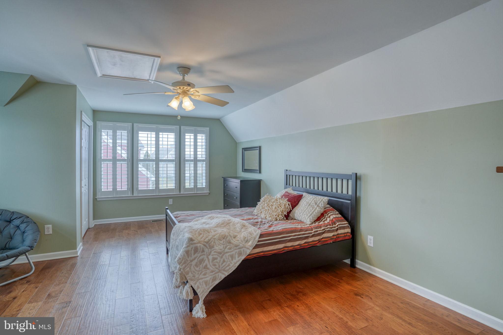 PARKSIDE - Residential