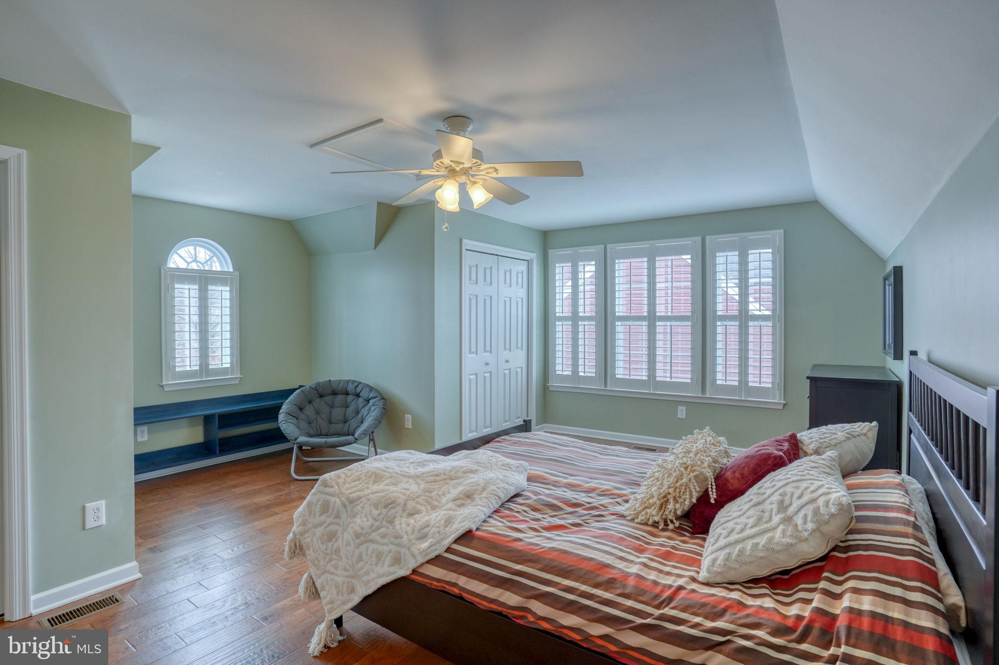 PARKSIDE - Residential