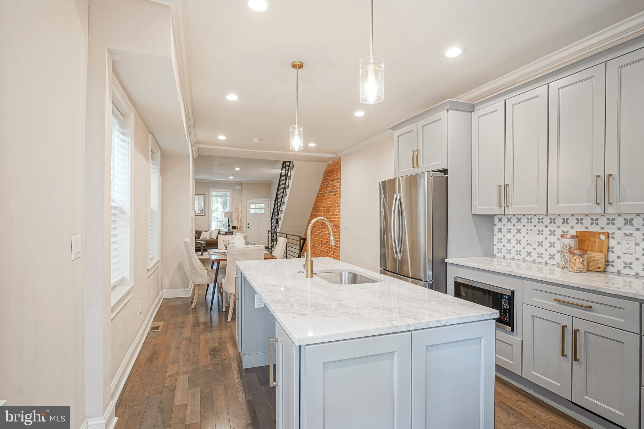 GRADUATE HOSPITAL - Residential Lease