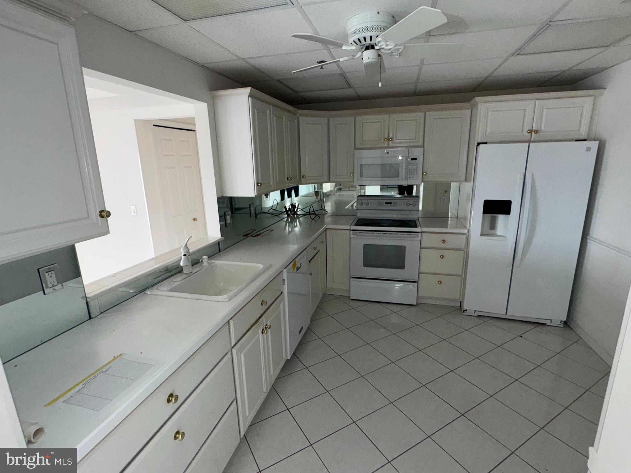 CENTENNIAL STATION - Residential