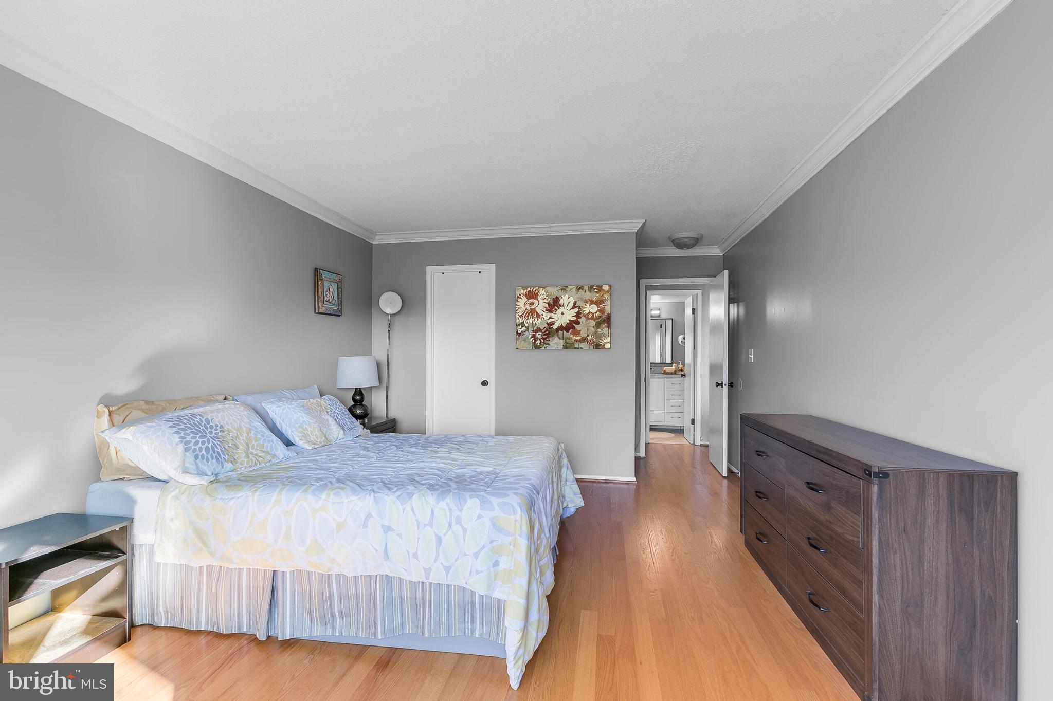 ROTONDA - Residential Lease