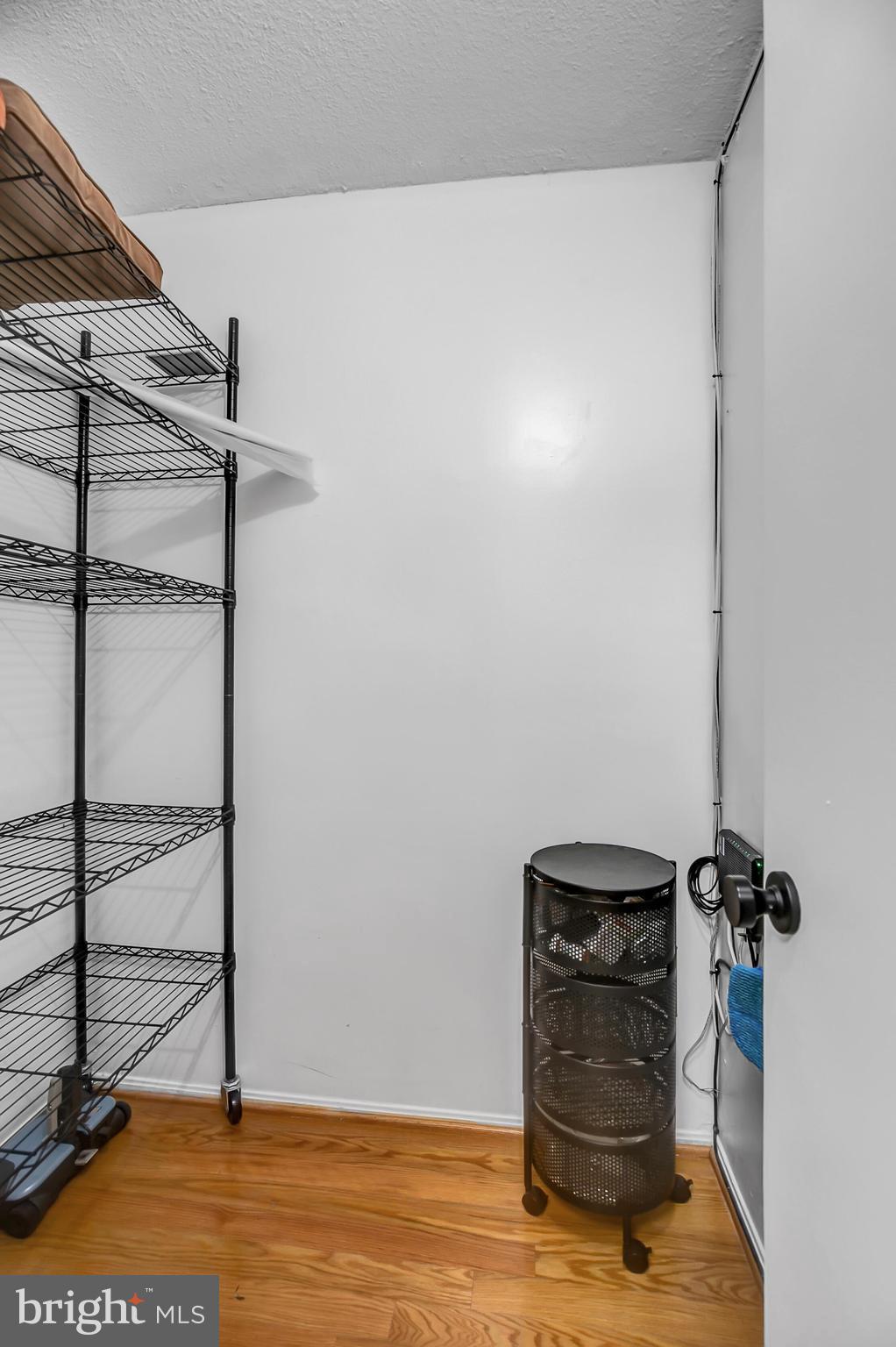 ROTONDA - Residential Lease