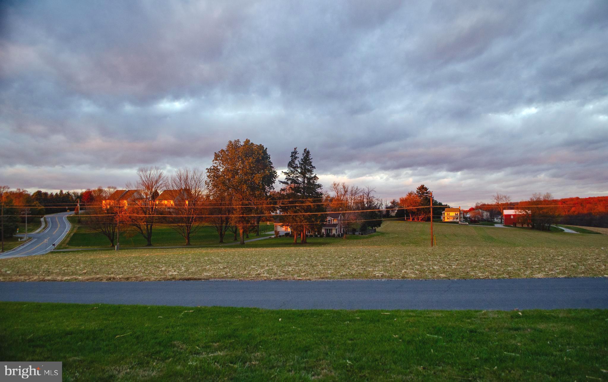 YORK TWP - Residential