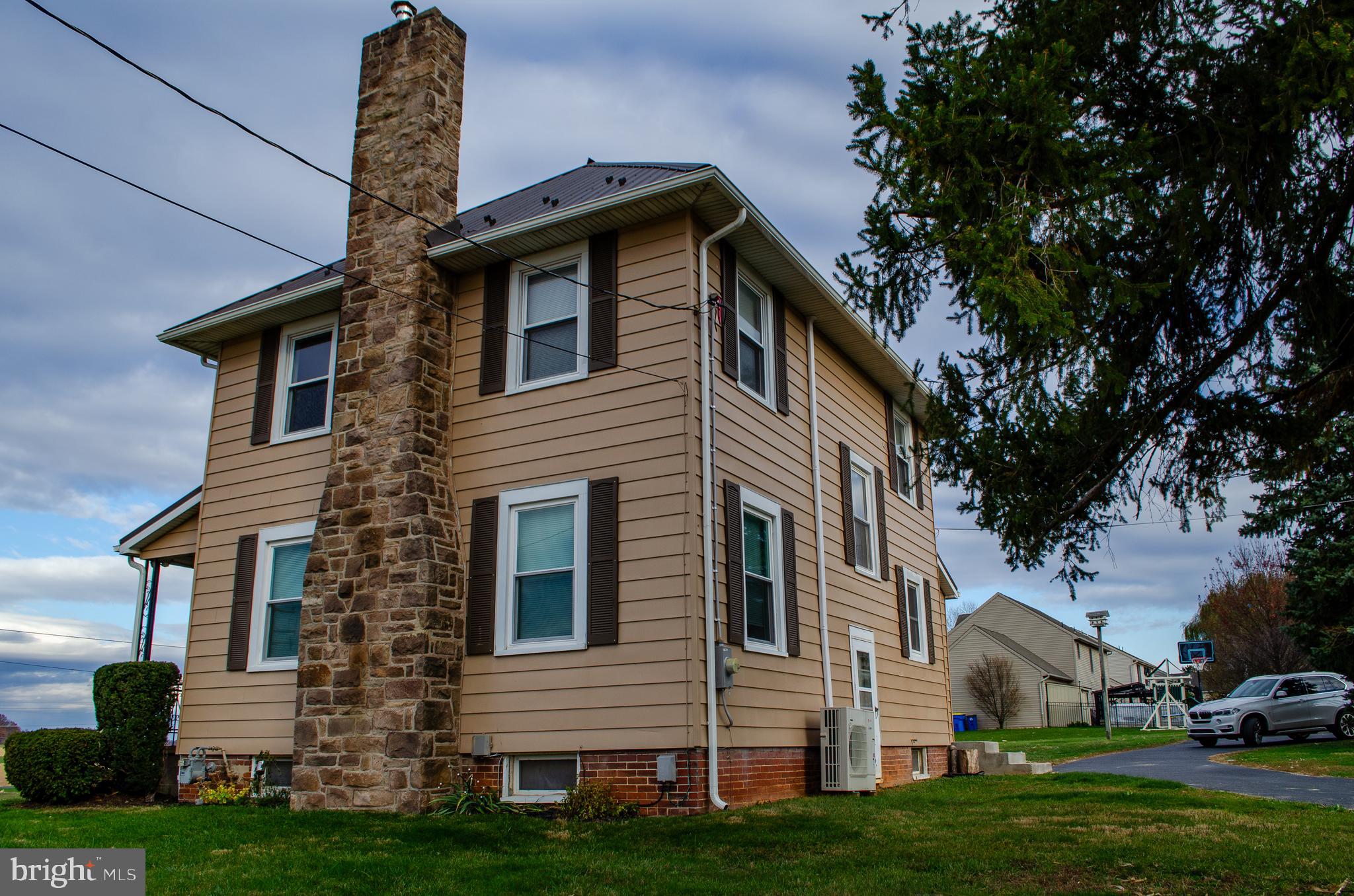 YORK TWP - Residential