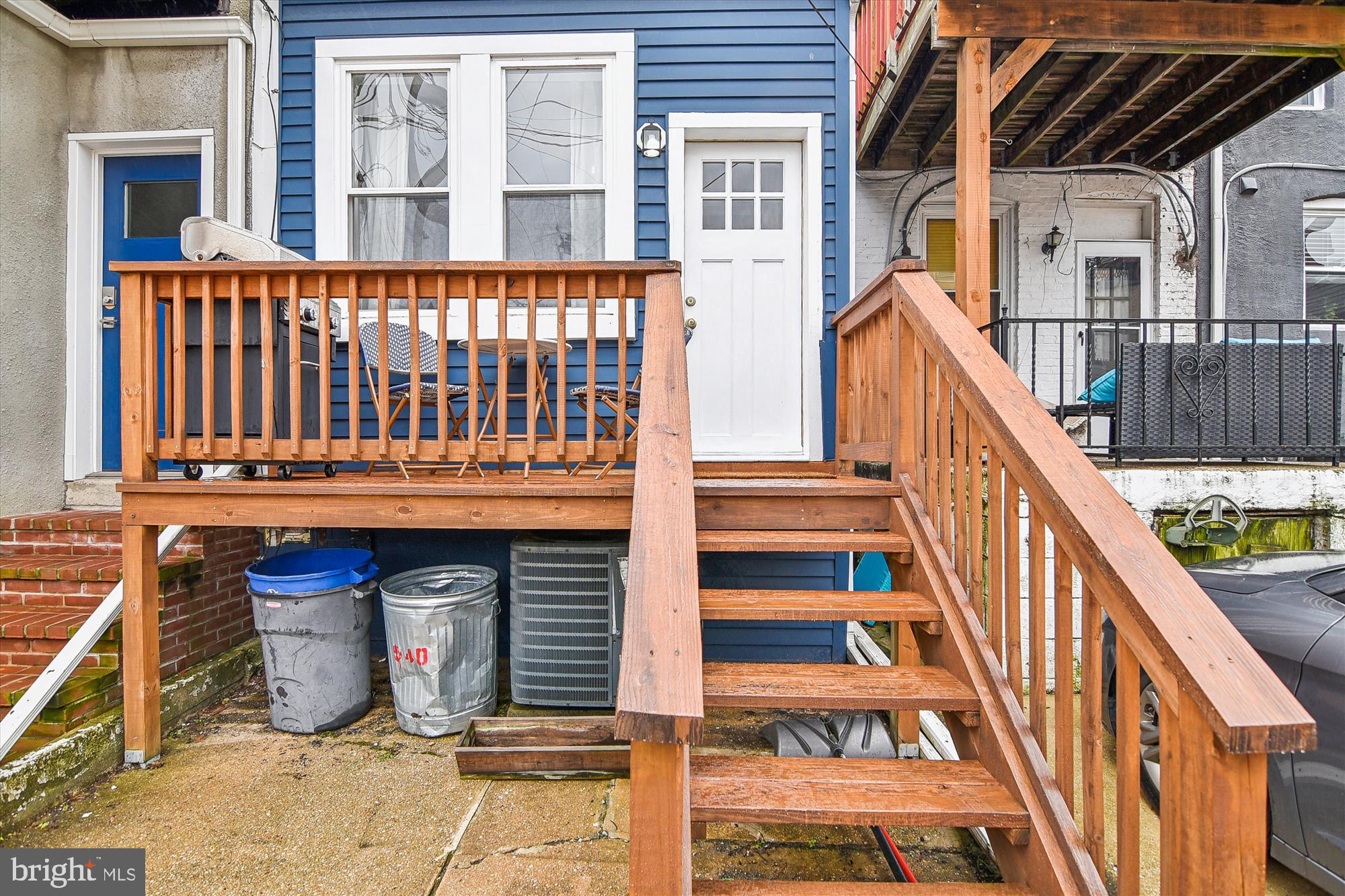 RIVERSIDE PARK - Residential