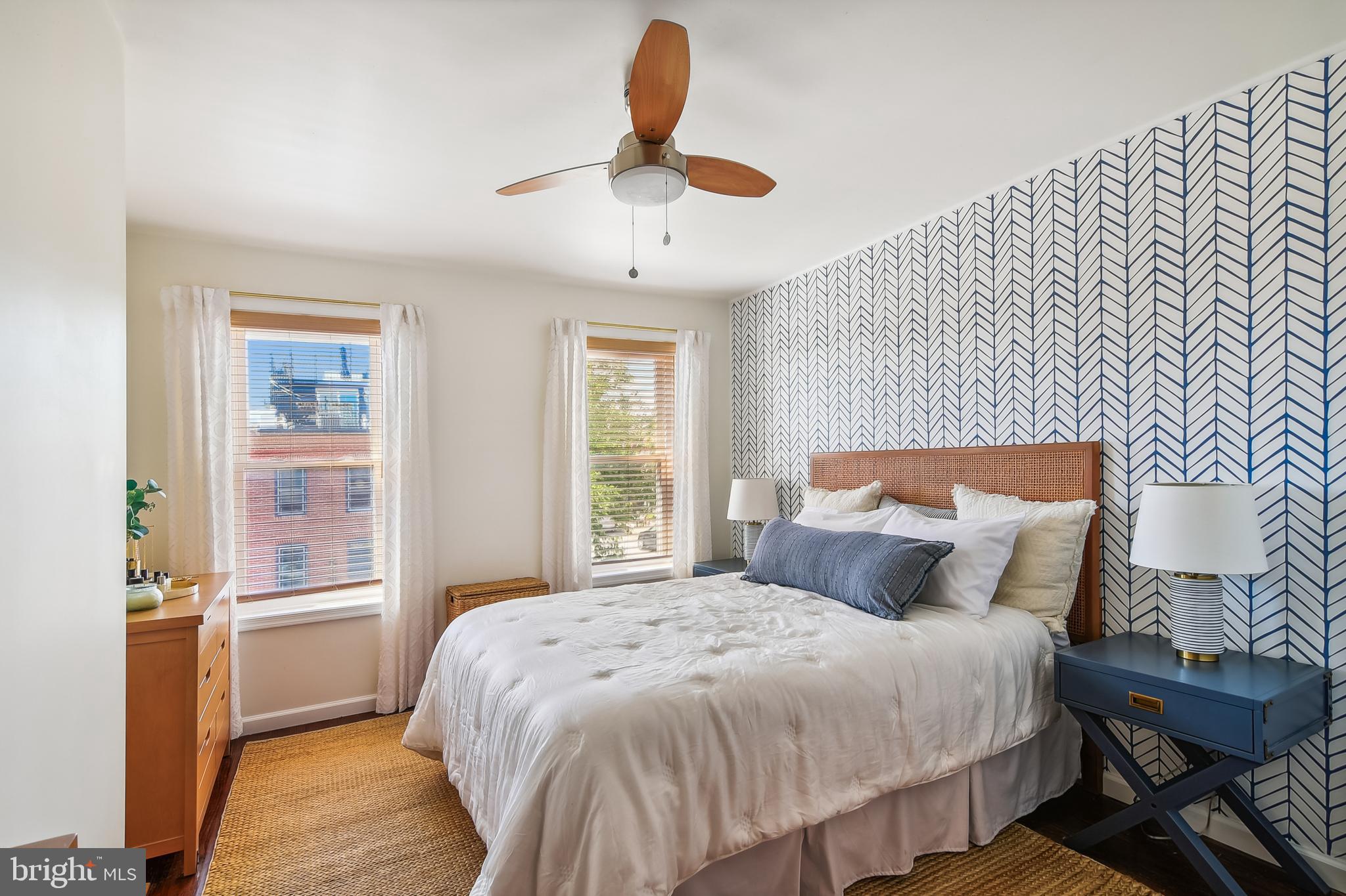 RIVERSIDE PARK - Residential