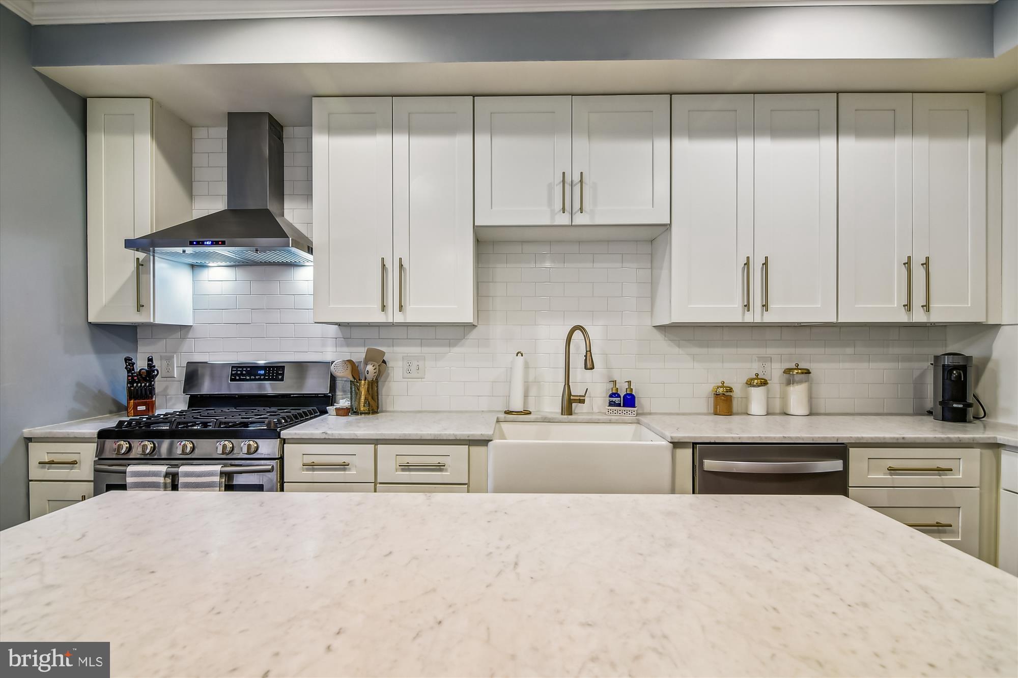 RIVERSIDE PARK - Residential