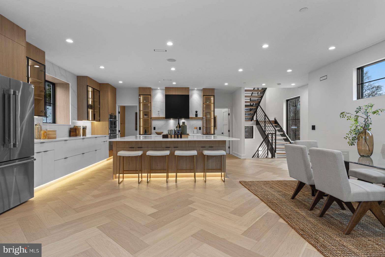 RUNNYMEADE FARMS - Residential