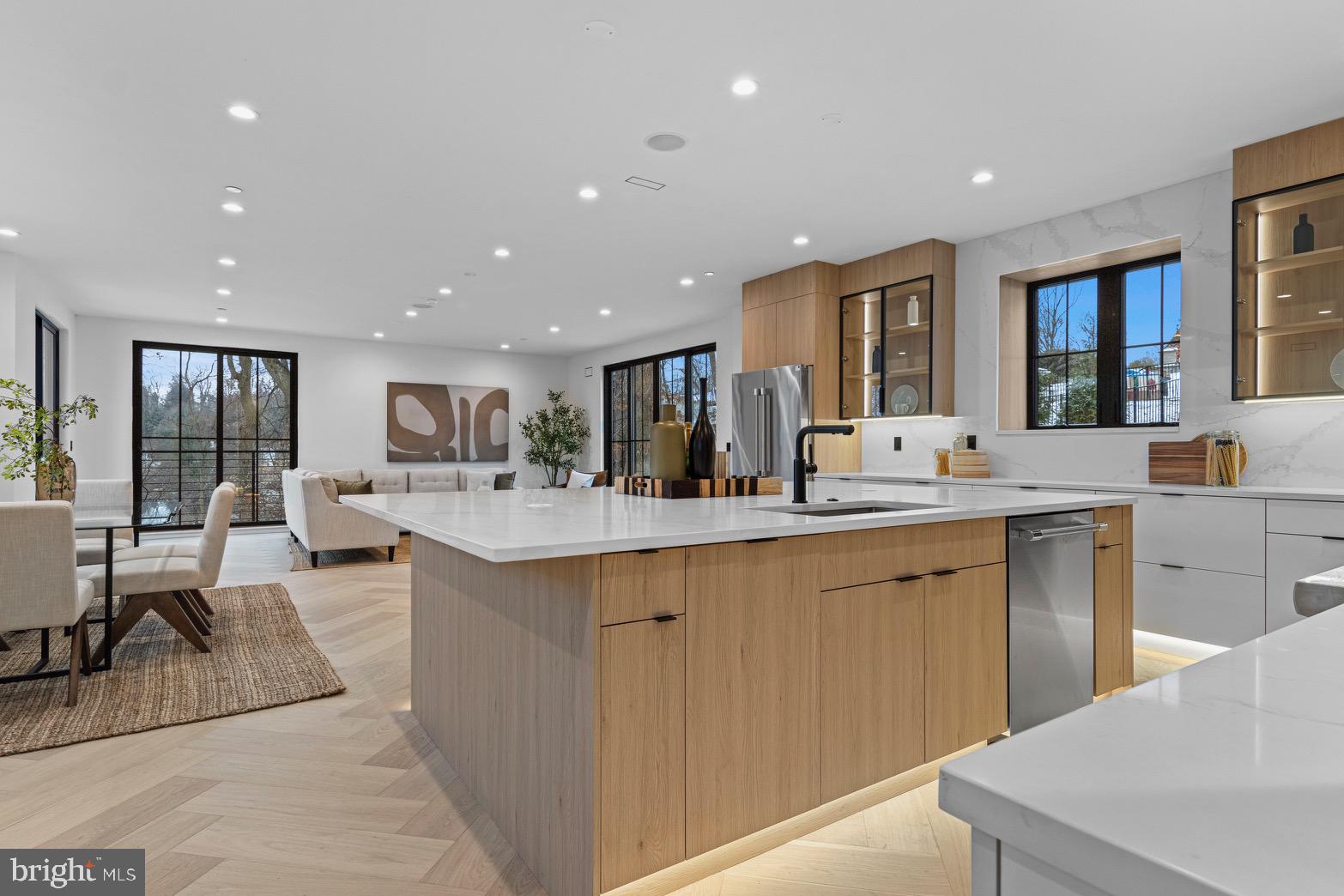 RUNNYMEADE FARMS - Residential