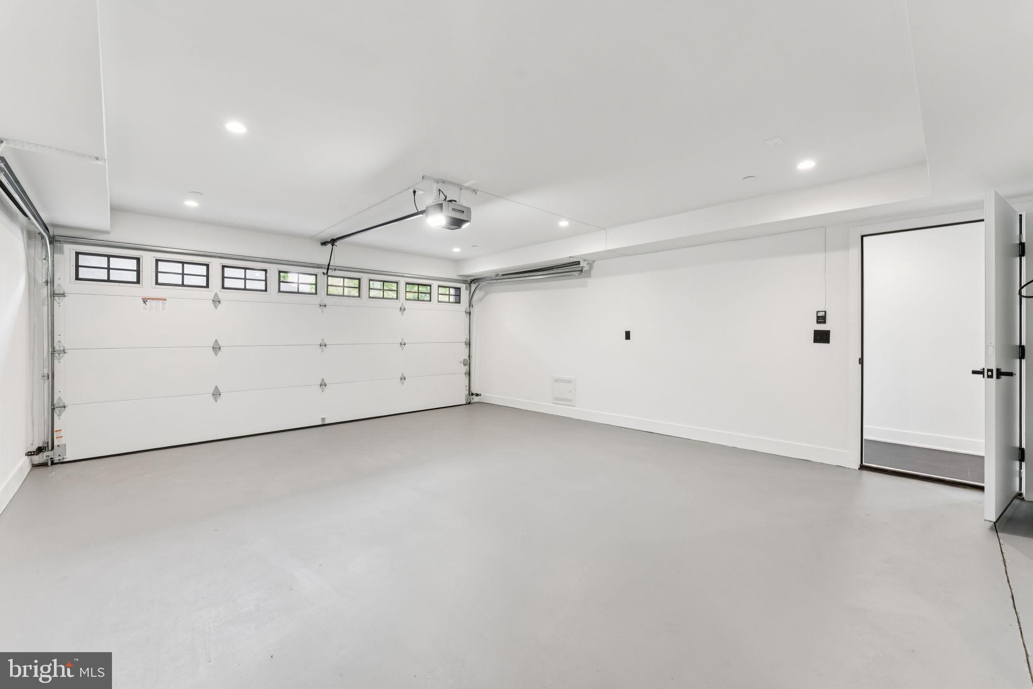 RUNNYMEADE FARMS - Residential