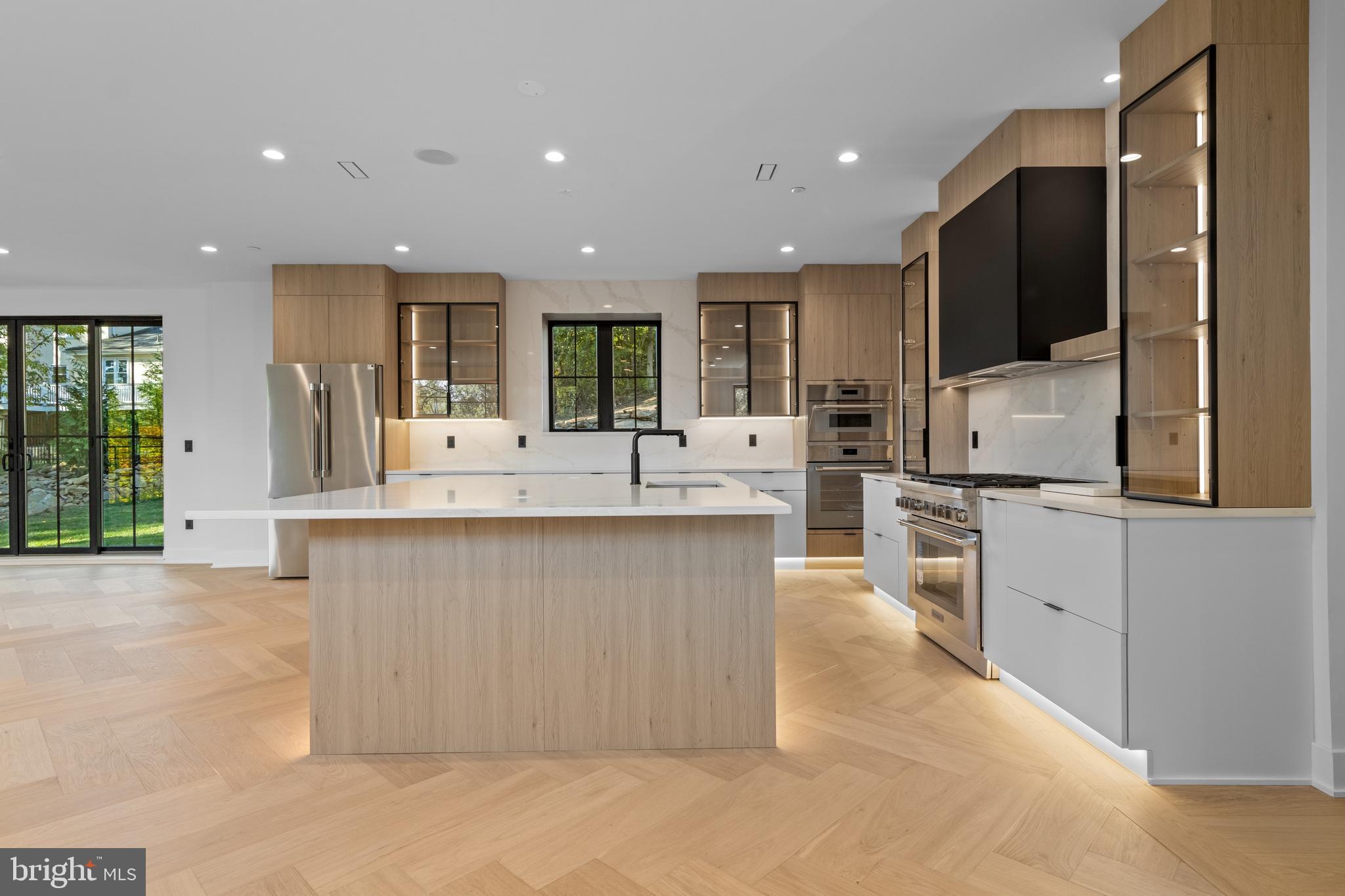 RUNNYMEADE FARMS - Residential