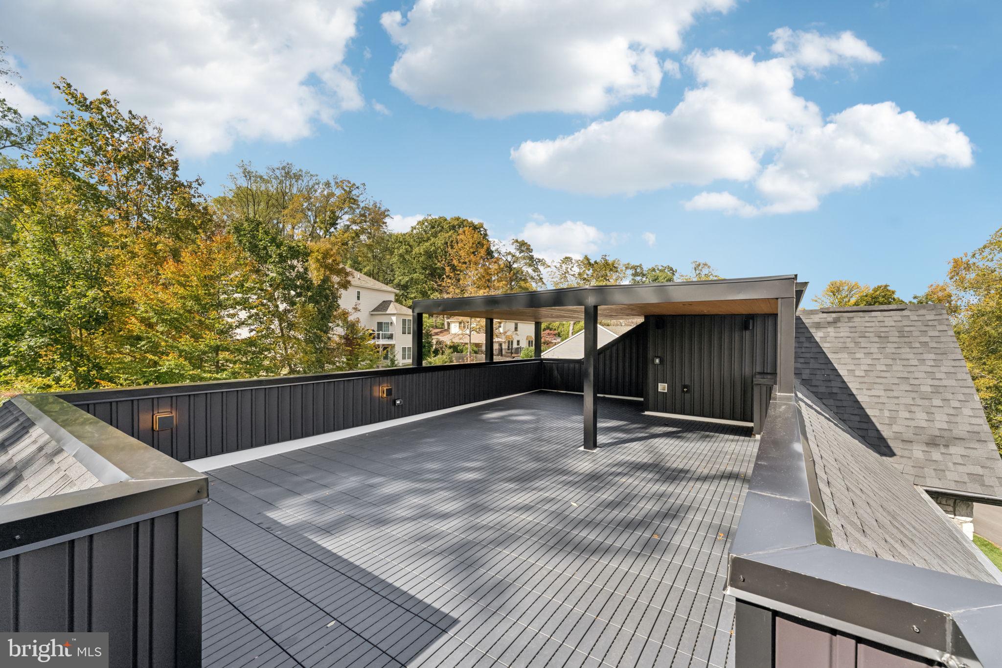 RUNNYMEADE FARMS - Residential