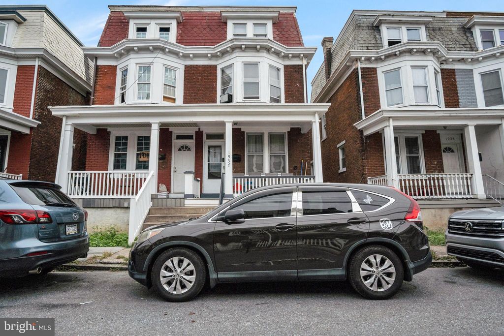 Photo of 1937 Zarker St, HARRISBURG, PA 17104 (MLS # PADA2057076)