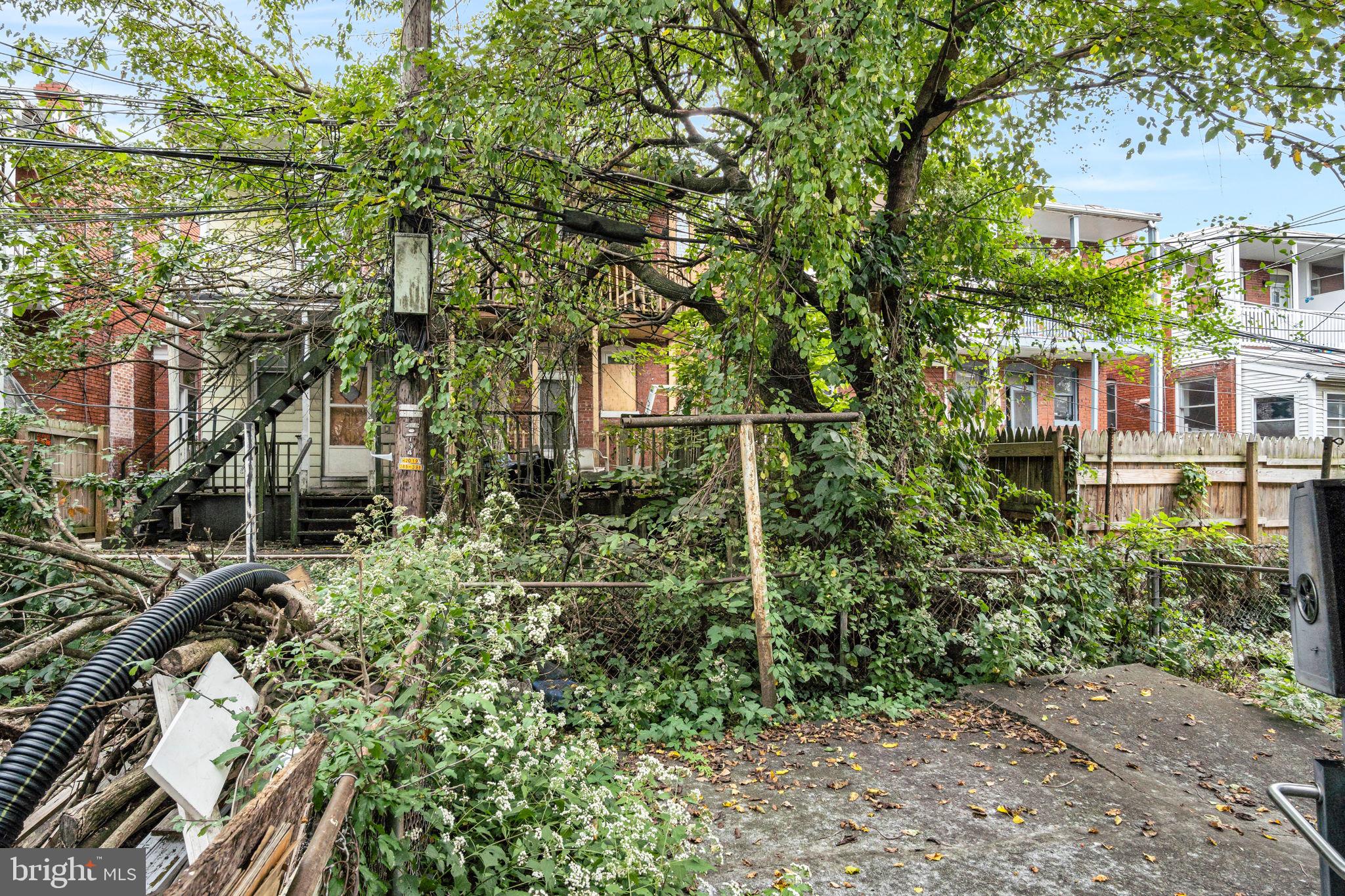 ALLISON HILL - Residential