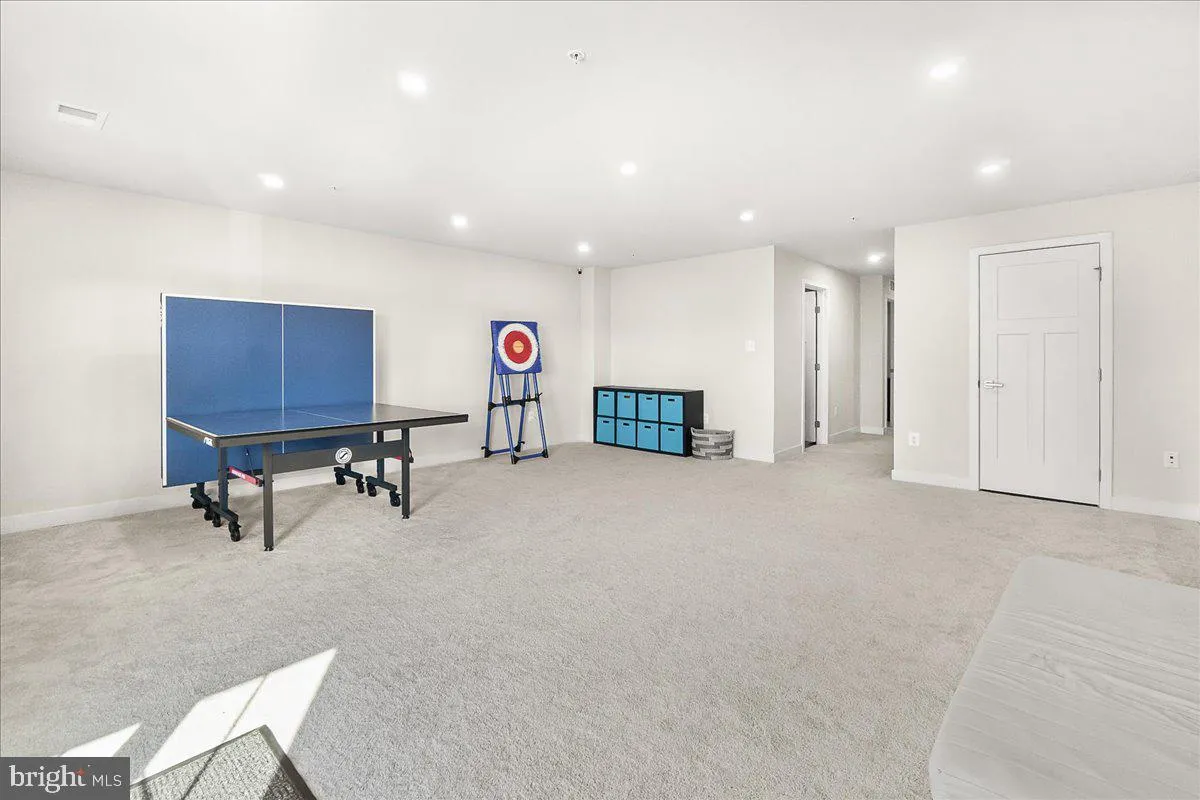 New Market, Maryland 21774, United States, 4 Bedrooms Bedrooms, ,4 BathroomsBathrooms,Residential,Active,86596