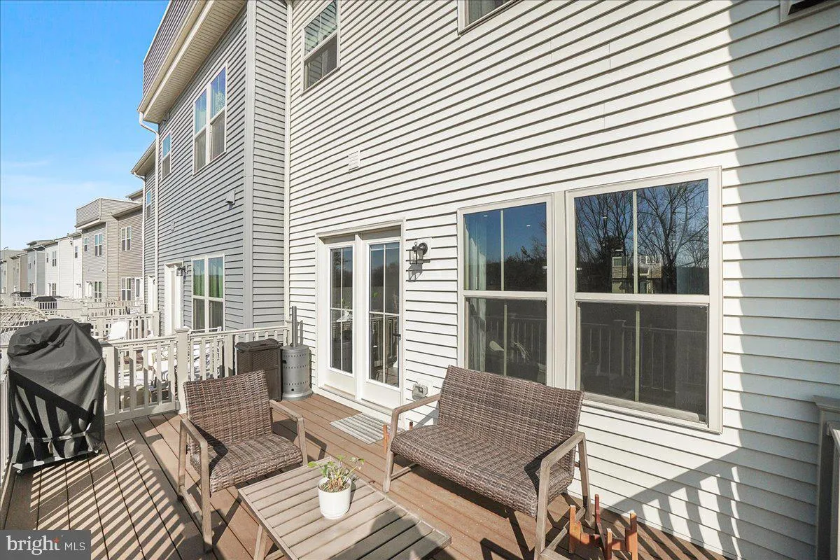 New Market, Maryland 21774, United States, 4 Bedrooms Bedrooms, ,4 BathroomsBathrooms,Residential,Active,86596