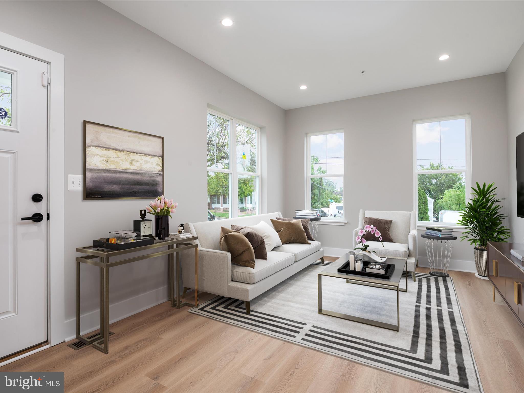 CAPITOL HEIGHTS - Residential