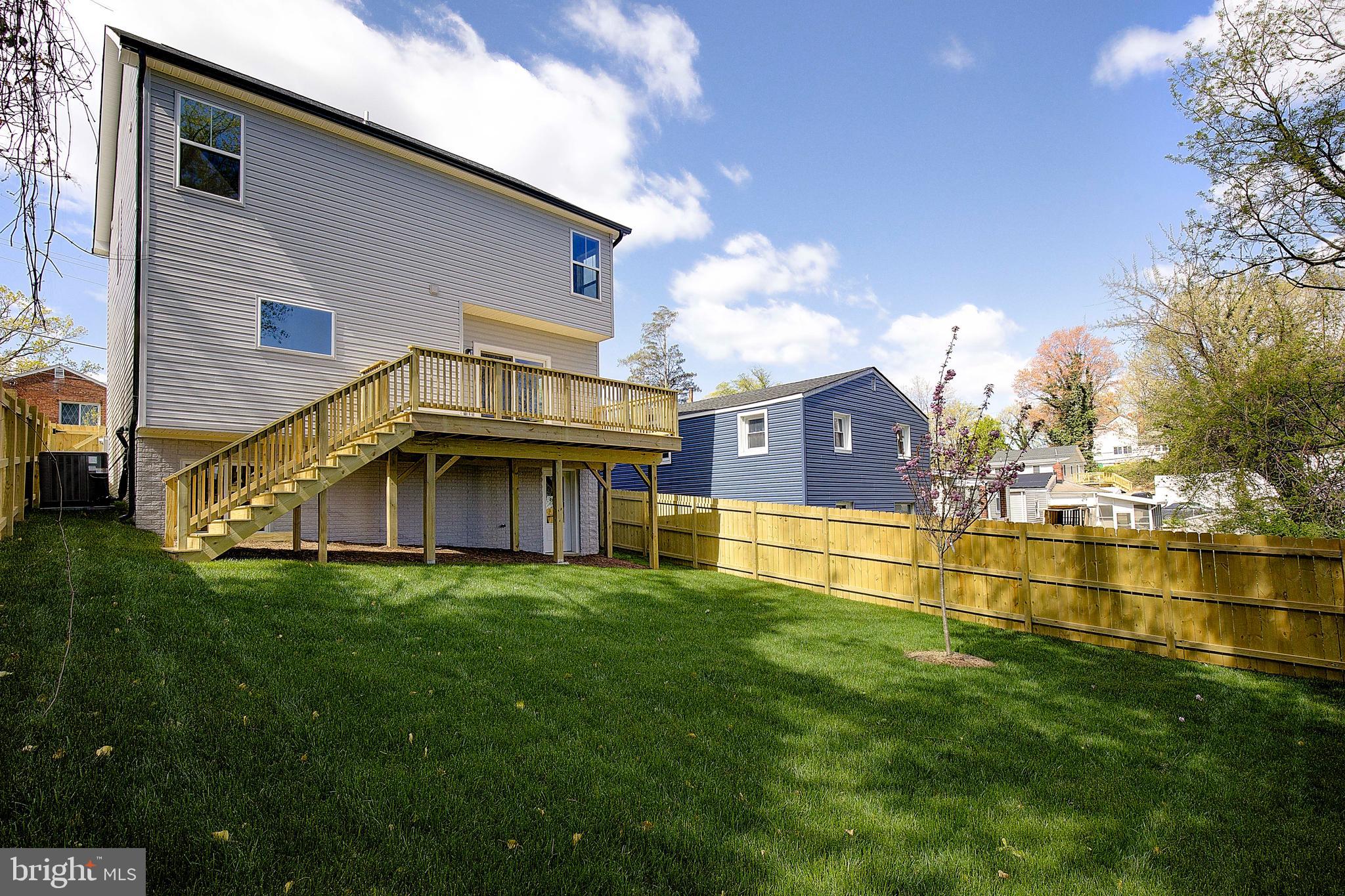 CAPITOL HEIGHTS - Residential