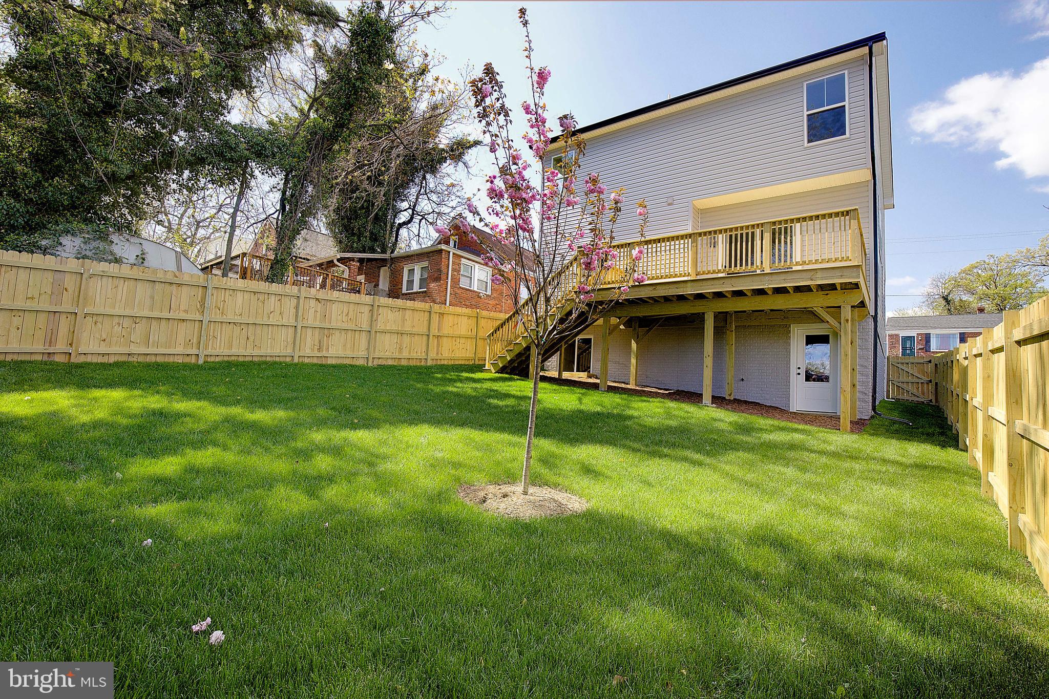 CAPITOL HEIGHTS - Residential