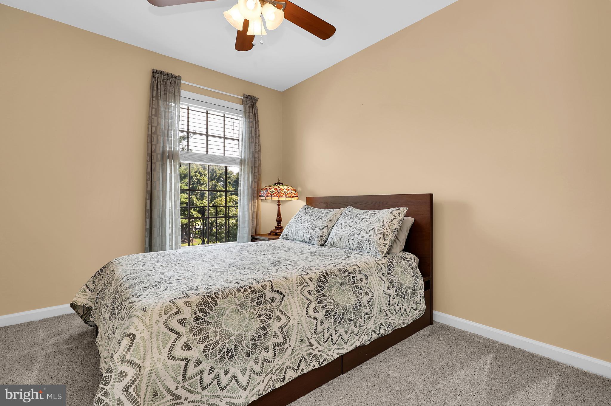 SOCIETY CIRCLE - Residential