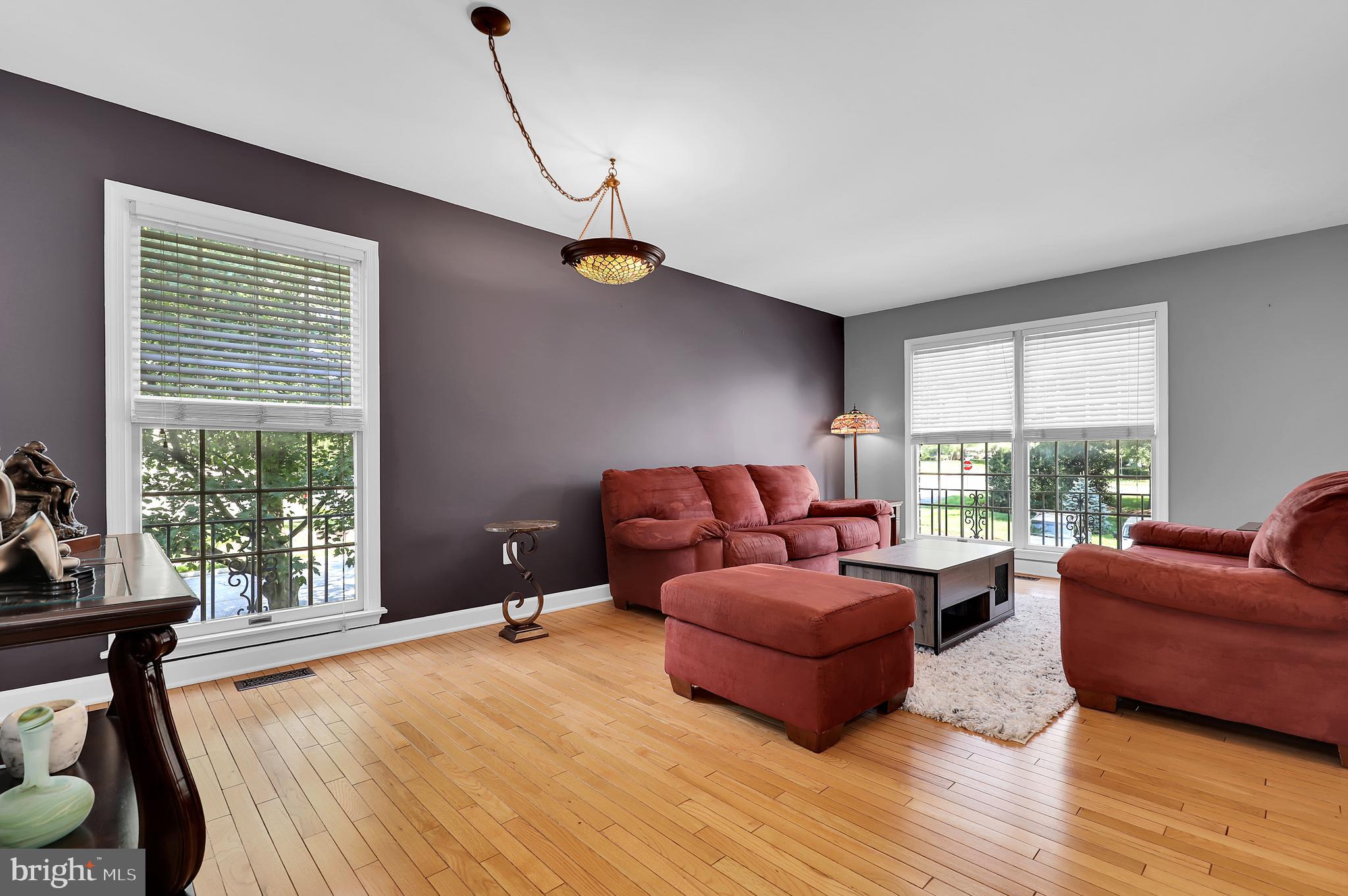 SOCIETY CIRCLE - Residential