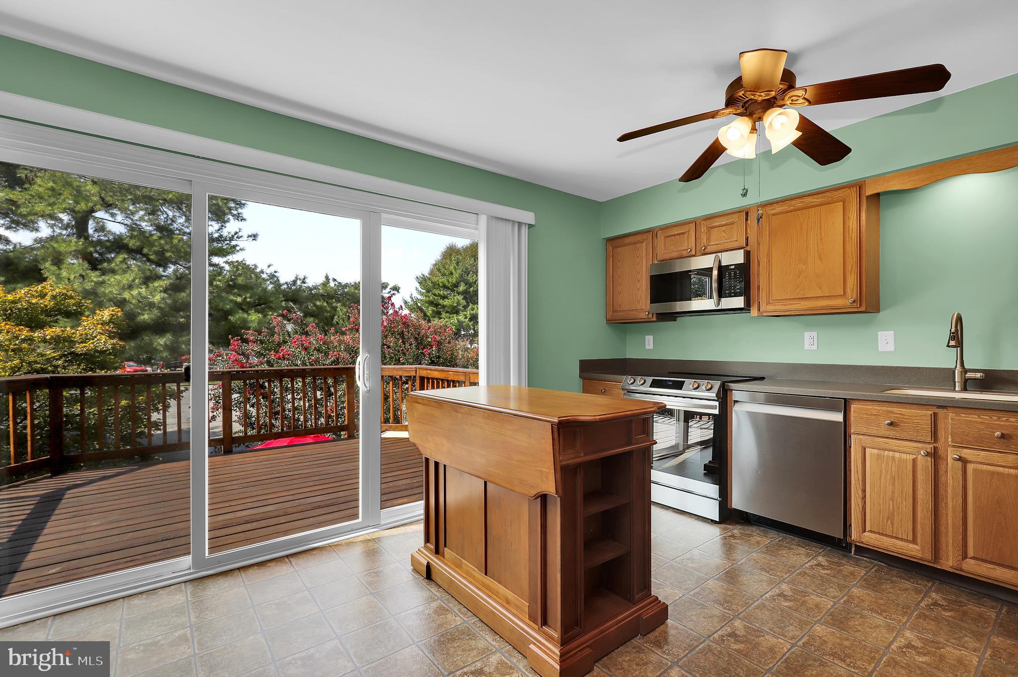 SOCIETY CIRCLE - Residential